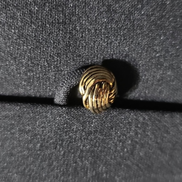 Preston & York Elegant Black Button-Up Blazer Size 10 - Picture 3 of 6